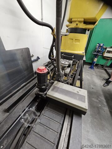 Schweißroboter Schweißroboter Mig-Mag-Wig ArcMate 120i/B