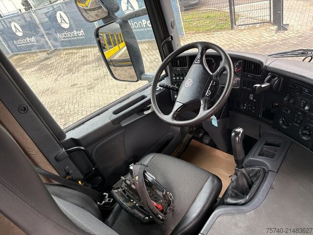 Kipper mit Kran Scania P360 + 8x4 + HIAB 288 EP-5 HIPRO + REMOTE + EURO 5