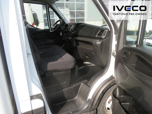 Box van IVECO 35C16H