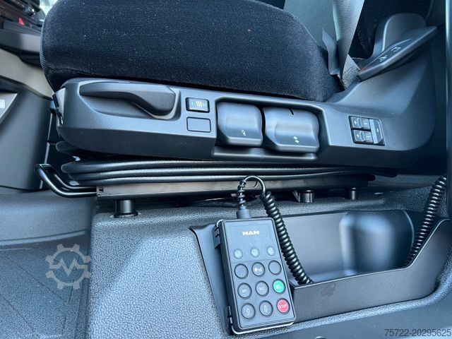 LKW mit Pritsche (offen) MAN TGX 26.520 BL 6x2-4 KRAN FASSI SOFORT VERFÜGBAR!