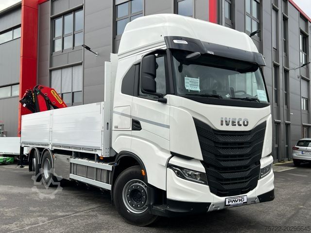 Autokran IVECO S-WAY 490/BAUSTOFF/KRAN PALFINGER ODER FASSI