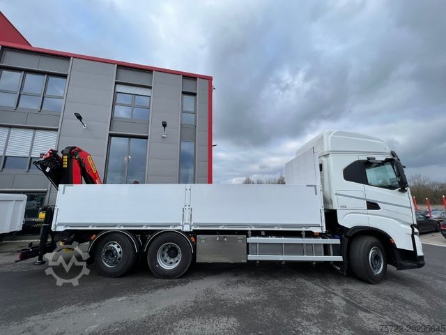 Autokran IVECO S-WAY 490/BAUSTOFF/KRAN PALFINGER ODER FASSI