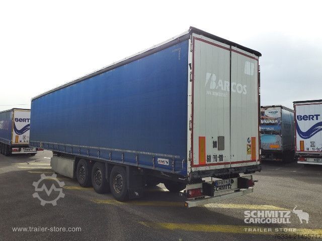 Open semitrailer with tarp Schmitz Cargobull Semitrailer Curtainsider Standard