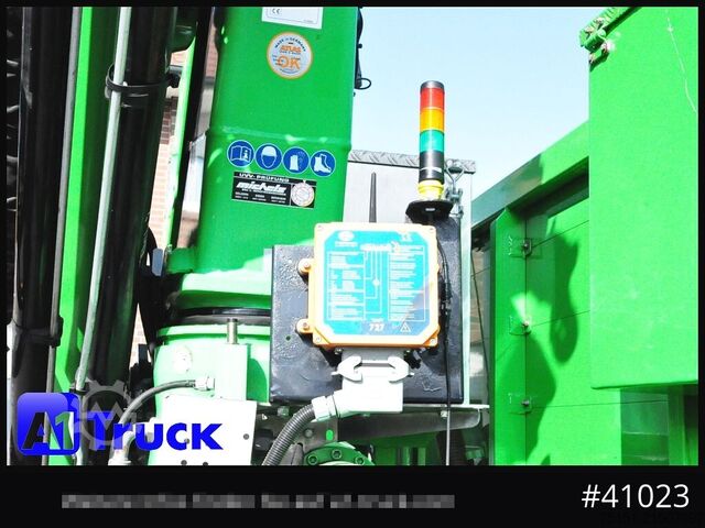 Kipper LKW MAN TGS 26.460 LL  Kipper Kran Funk Lenkachse,