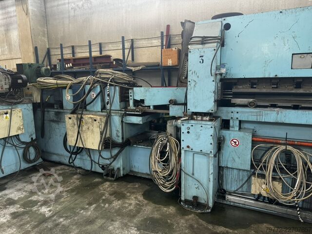 Decoiling line STAM 2000 x 3 mm.