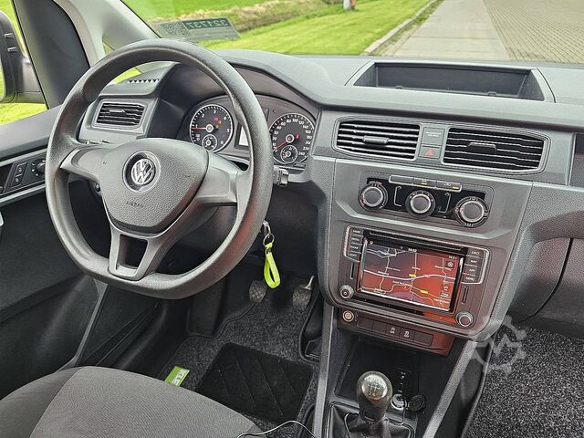 Suitcase VOLKSWAGEN CADDY MAXI 2.0 Navi Airco Euro6 NAP