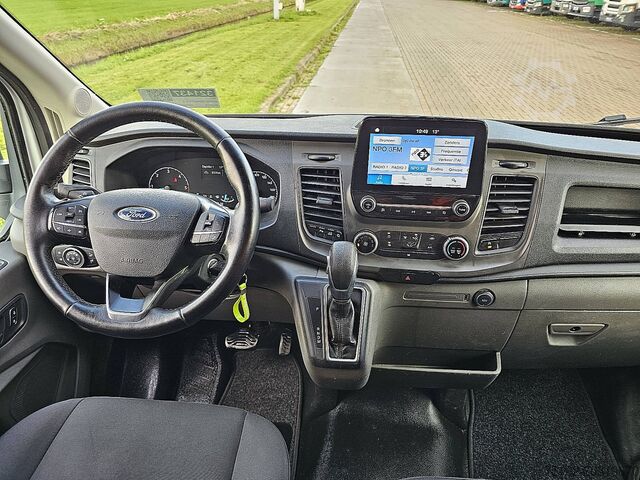 High-roof van FORD TRANSIT 2.0 L3H2 Navi Automaat!