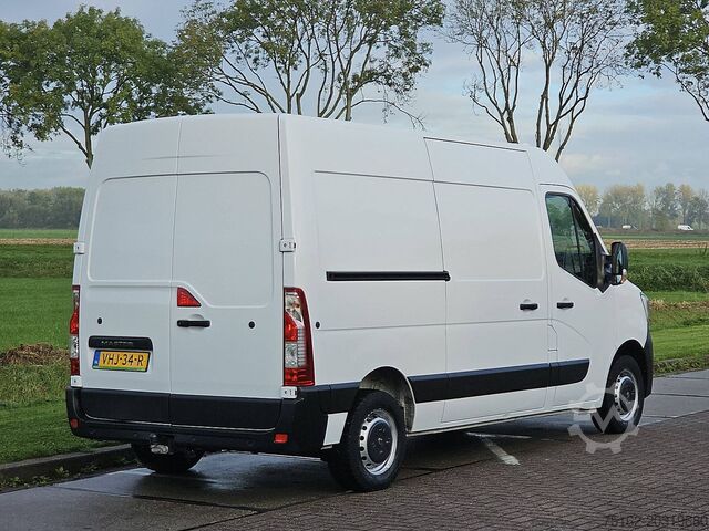 High-roof van RENAULT MASTER 2.3 L2H2 Navi Euro6 AC!