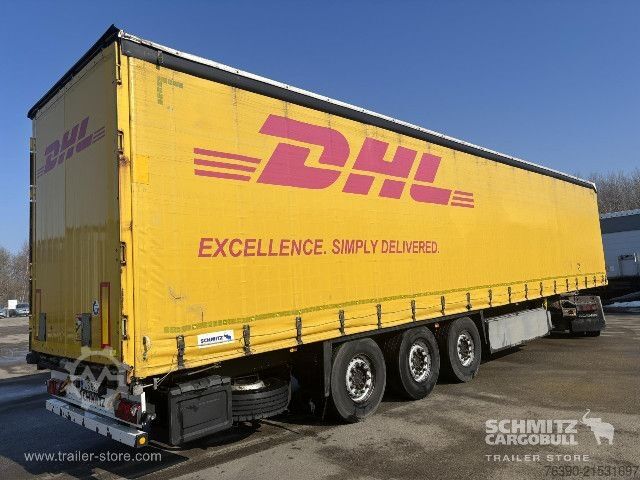 Auflieger mit Pritsche & Plane Schmitz Cargobull Semitrailer Curtainsider Standard