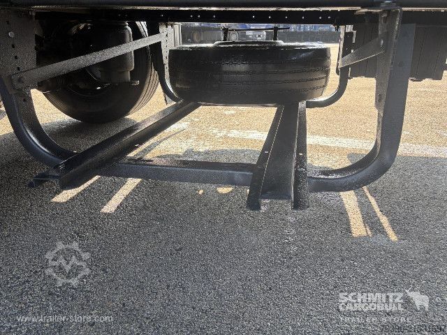 Auflieger mit Pritsche & Plane Schmitz Cargobull Semitrailer Curtainsider Standard