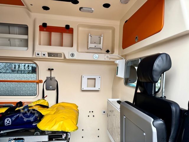 Fire truck VOLKSWAGEN VW T6, 2.0 TDI, Luftfederung