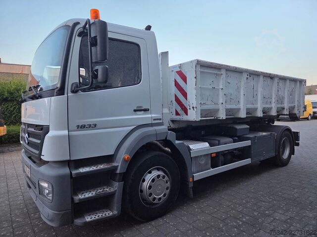 Hakenarmsystem Mercedes-Benz Axor 1833 Hooklift system + hydr.lock