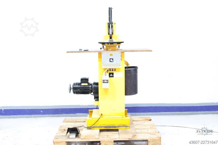 Eckenrundstossmaschine / Corner Rounding machine Pescha EK 100
