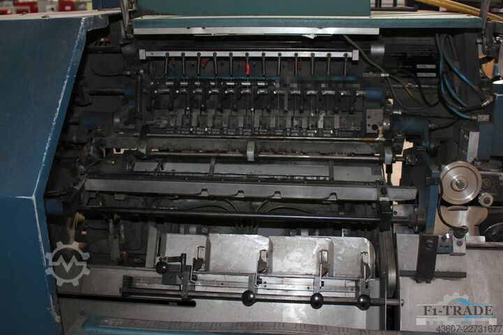 Großformat Fadenheftmaschine / Automatic Sewing machine - Large Size Smyth F 150 L