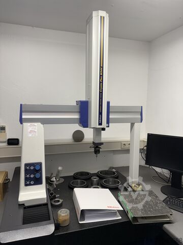 Koordinatenmessmaschine MITUTOYO CRYSTA-PLUS M 544