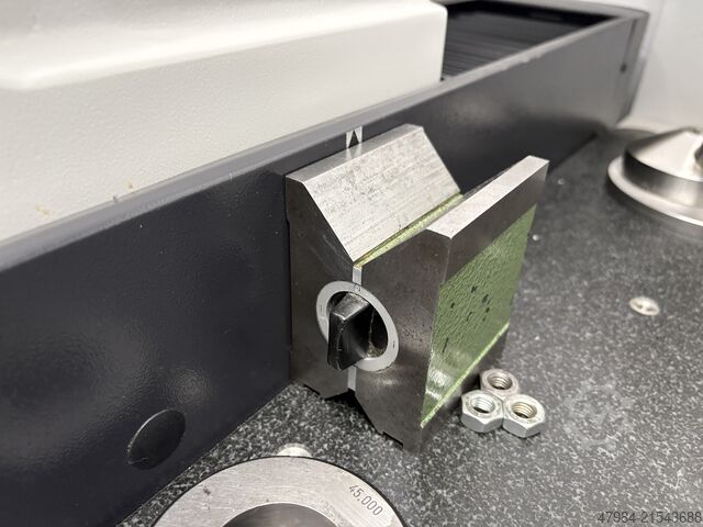 Koordinatenmessmaschine MITUTOYO CRYSTA-PLUS M 544
