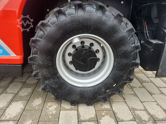 4-Wege Stapler Combilift CBE 3000