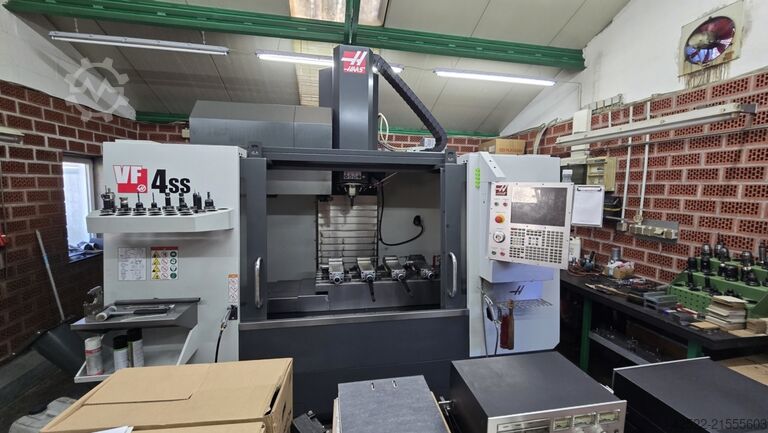 Bearbeitungszentrum - Vertikal Haas VF 4 SS