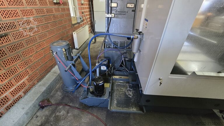 Bearbeitungszentrum - Vertikal Haas VF 4 SS