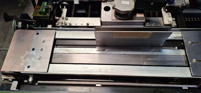 Perfect binder C.P. Bourg BB3001