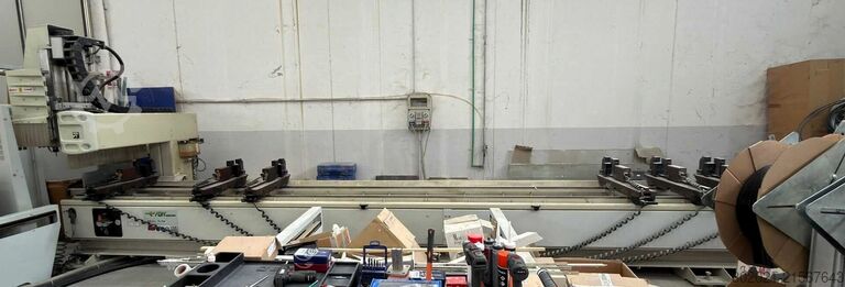 CNC-Bearbeitungszentrum mit 4 Achsen (3+1) Fom Industrie Argo 70