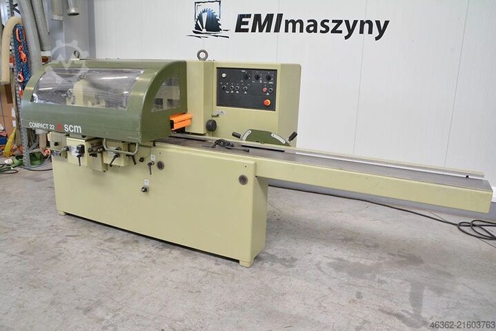 Vier-Seiten-Hobelmaschine SCM Compact 22