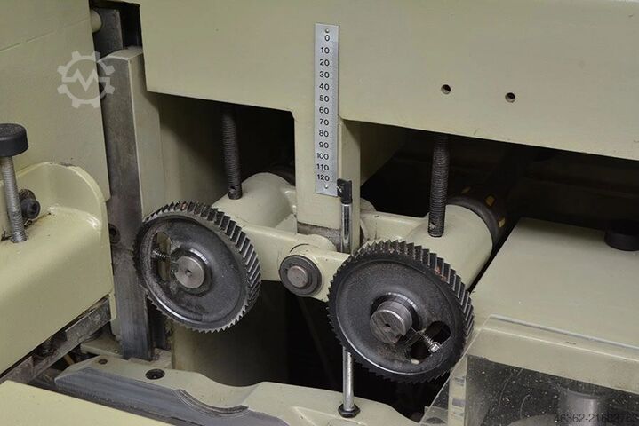 Vier-Seiten-Hobelmaschine SCM Compact 22