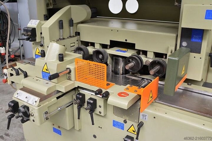 Vier-Seiten-Hobelmaschine SCM Compact 23