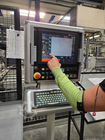 Automatic drilling and milling machine Bottero Discovery 770 DMW