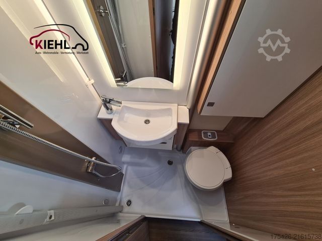 Teilintegriertes Wohnmobil BÜRSTNER Lyseo Time T 690 G *SAT+TV*Sommer + Winterräder*