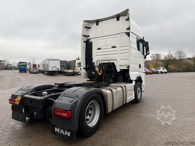 Standard SZM MAN TGX 18.510 mit Hydraulik