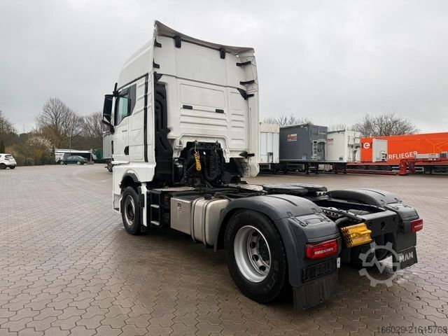 Standard SZM MAN TGX 18.510 mit Hydraulik