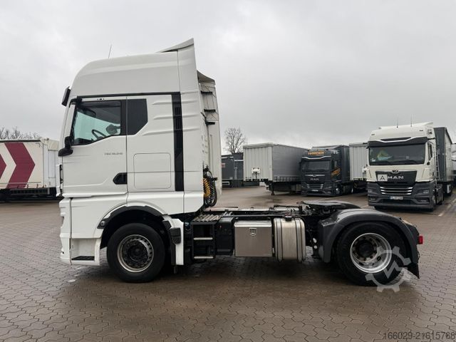 Standard SZM MAN TGX 18.510 mit Hydraulik