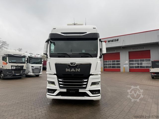 Standard SZM MAN TGX 18.510 mit Hydraulik