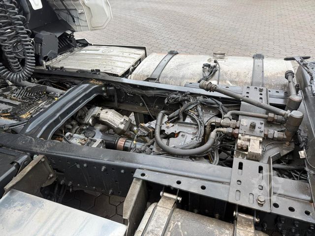 Standard SZM MAN TGX 18.510 mit Hydraulik