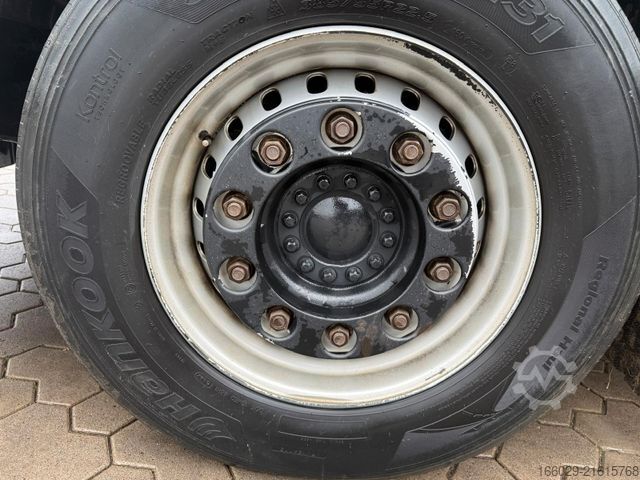 Standard SZM MAN TGX 18.510 mit Hydraulik