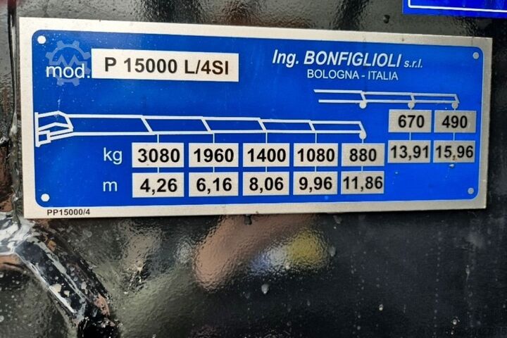 Truck with crane and tipper Iveco STRALIS 260S31