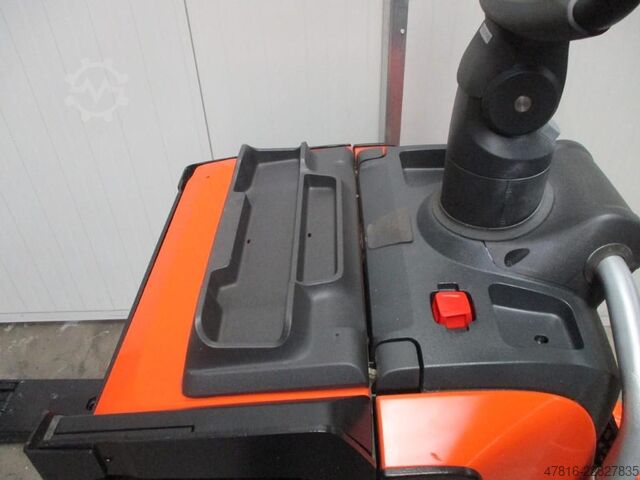 Niederhubwagen TOYOTA LPE200