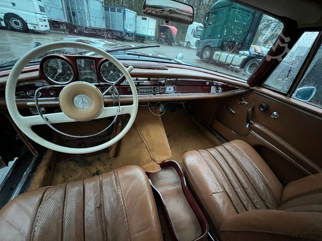 Van MERCEDES-BENZ 220 SEB/C Coupe