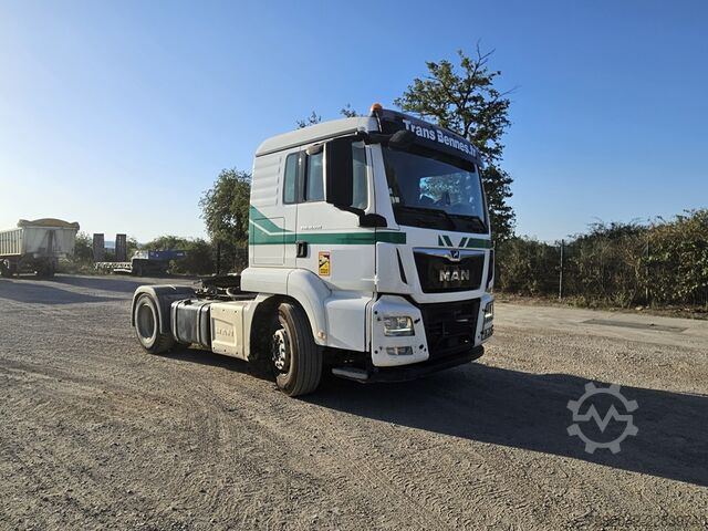 Standard tractor unit MAN TGS 18.500