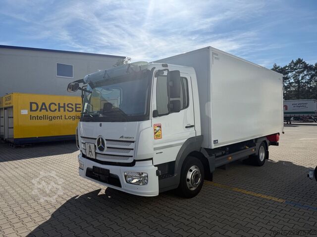 Box van MERCEDES-BENZ Atego 818L Koffer 5 m 2,5 t NL LBW 1t Klima