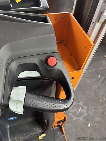 Vertical order pickers Still EK X10 9 Stück verfügbar