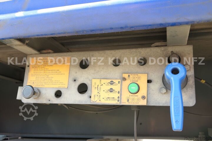 Open semitrailer with tarp FRUEHAUF Pritsche Plane SAF Achsen Liftachse