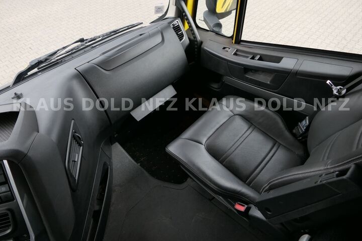 Standard tractor unit IVECO Stralis 570 XP Retarder 2-Tanks Standklima Euro6