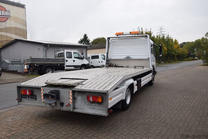 Autotransporter Mercedes-Benz Atego 818 Abschepp. Seilwinde AHK Klima Liege