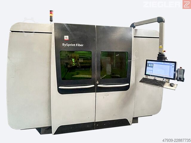Laserschneidmaschine + Be-/Entladesystem Bystronic BySprint Fiber 3015 4 kW + ByTrans 3015