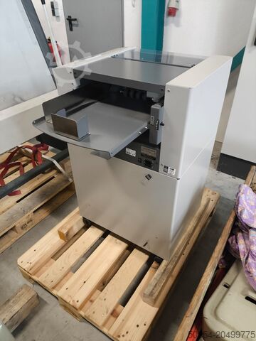 Business card cutter Uchida YOKO