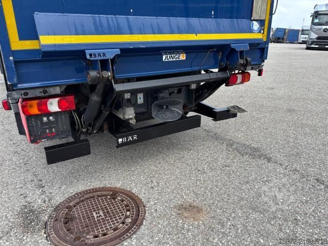 Flatbed truck with tarp Mercedes-Benz Atego 1530