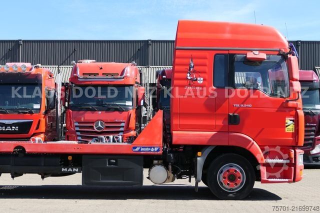 Abschleppwagen MAN TGL 8.240 Abschleppwagen Seilwinde