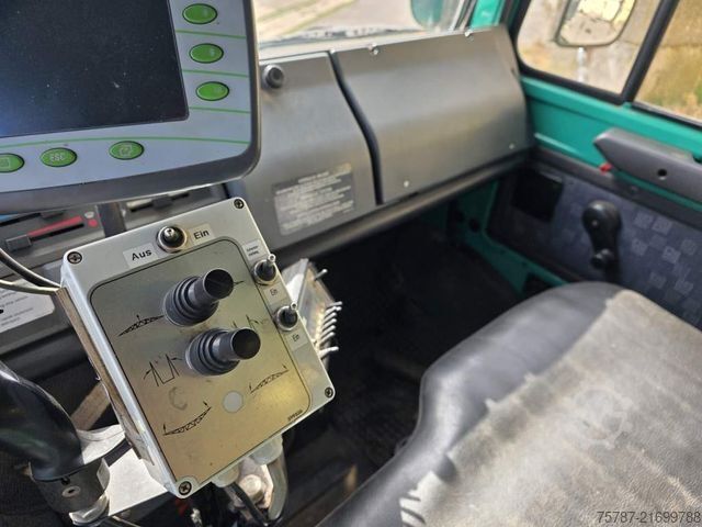 LKW-Fahrgestell UNIMOG U5000 4x4 Chassis, Standklima, 4374/45